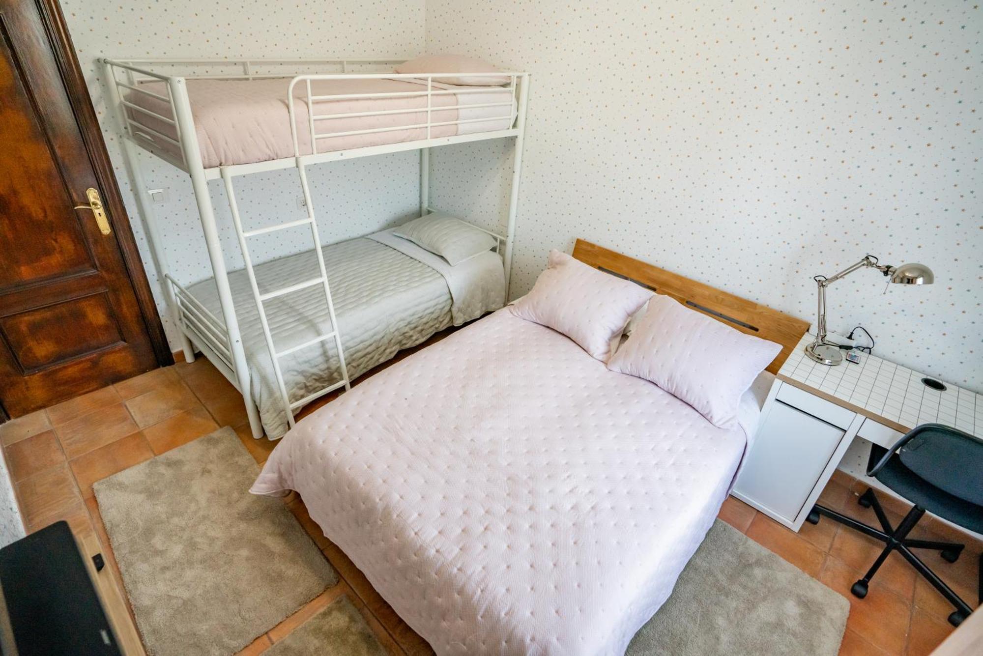 Casa Julio - Alcala Complete Coastal Retreat - Entire Apartment - 3 Min Walk From The Ocean - Shared Entrance With Host Екстериор снимка