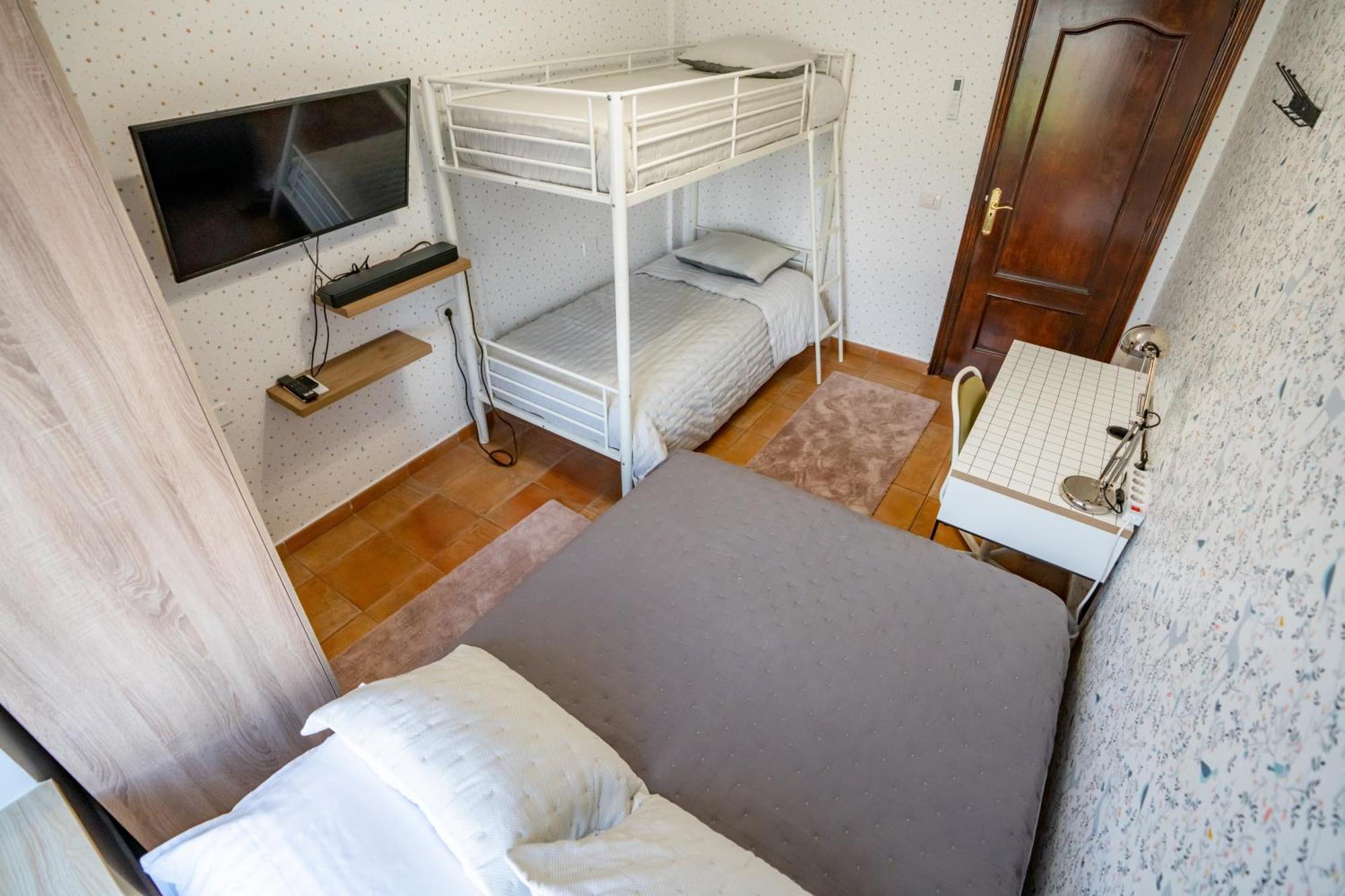Casa Julio - Alcala Complete Coastal Retreat - Entire Apartment - 3 Min Walk From The Ocean - Shared Entrance With Host Екстериор снимка